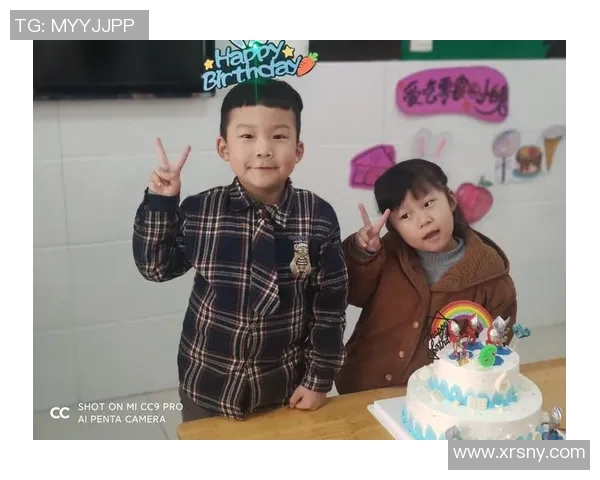 足球明星生日祝福视频送上温馨祝福与精彩瞬间共庆特别时刻